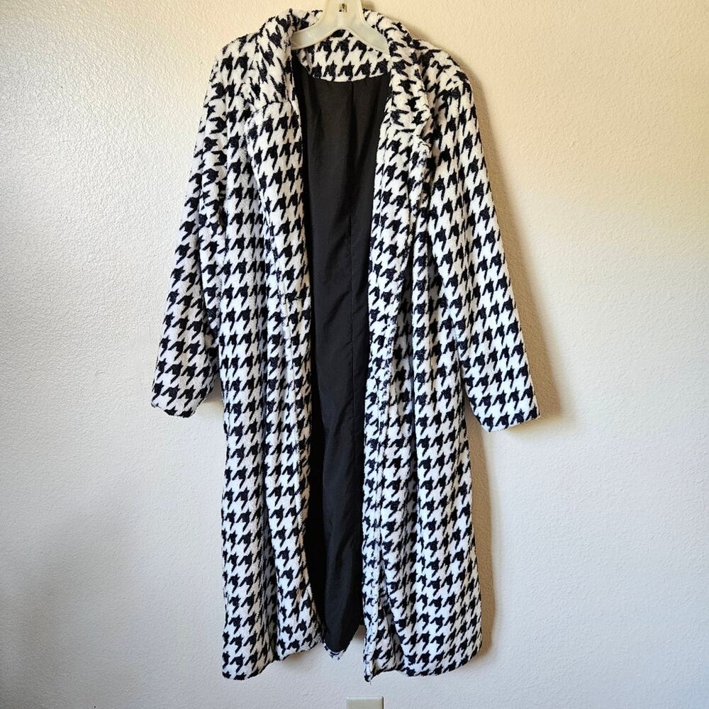 Shein Trench Coat Medium Black White